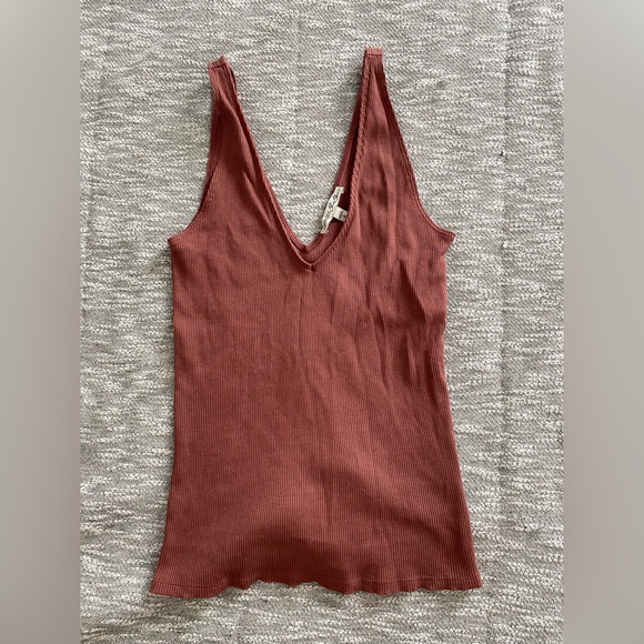 Express✨Double V Plunge Ribbed Tank Top- Mauve - Picture 3 of 5